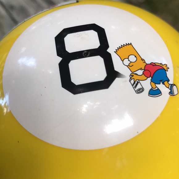 The Simpson 8 Ball - Picture 6 of 7